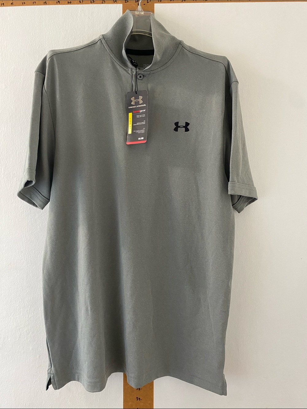 Under Armour Men's Grey Short-Sleeve Polo with Logo